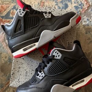 Jordan 4 Retro